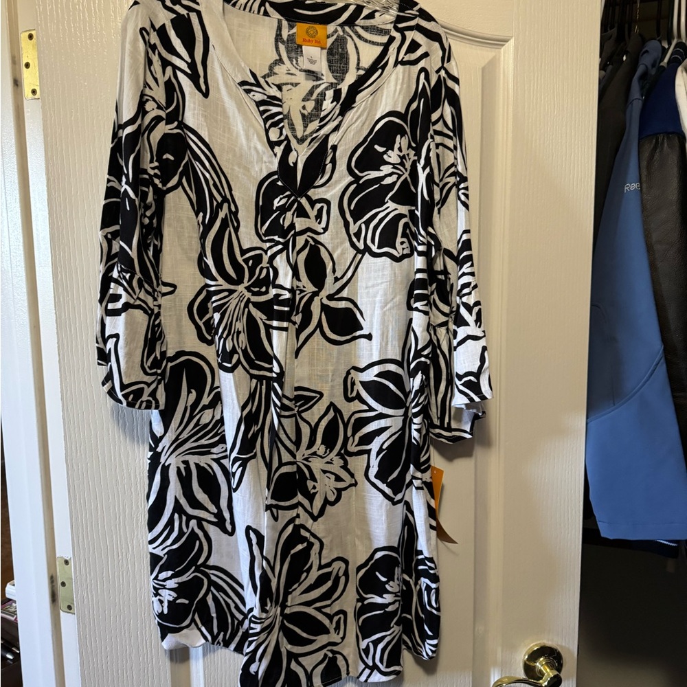 Black and White Floral Dress